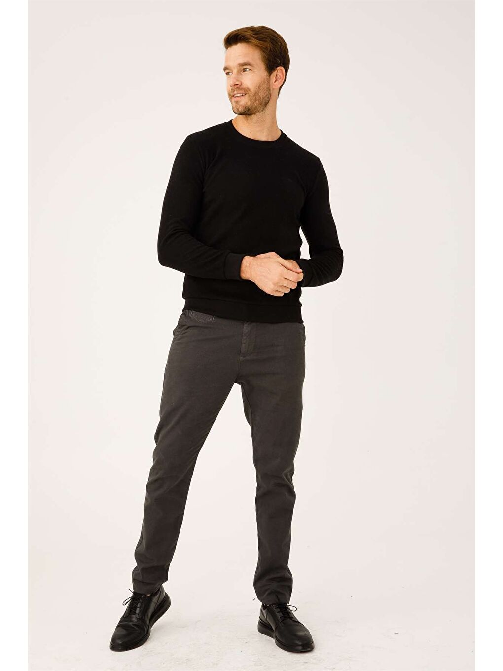 Siyah Rahat Kalıp Bisiklet Yaka Düz Uzun Kollu Triko-3