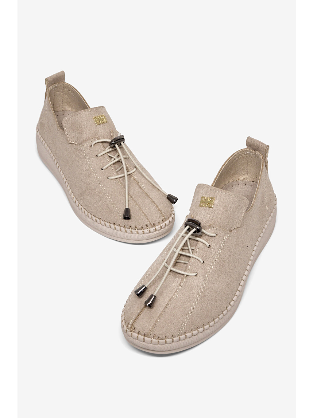 Kadın Bej Rahat Kalıp Taş Detaylı Bağcıklı Loafer-1