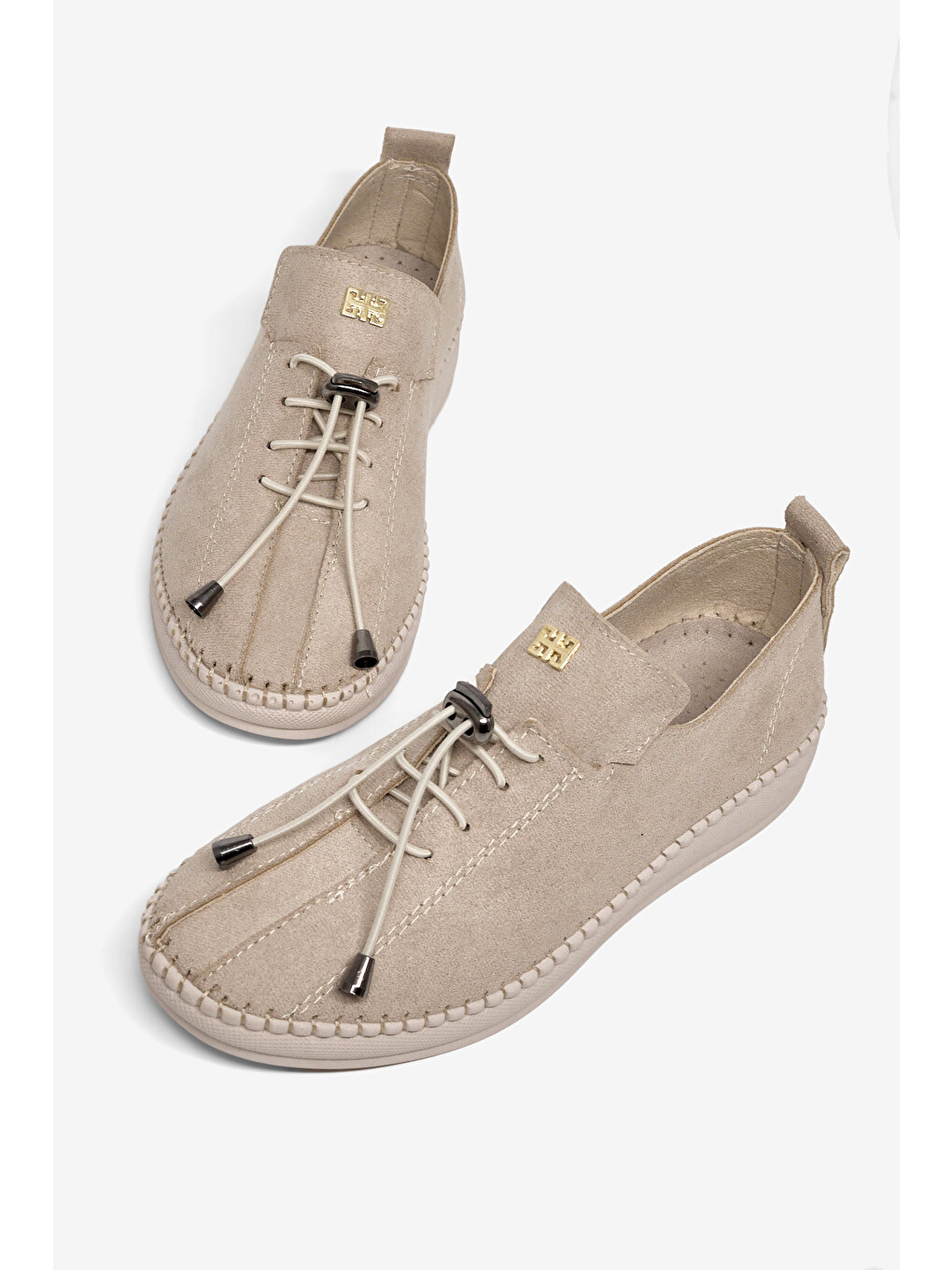 Kadın Bej Rahat Kalıp Taş Detaylı Bağcıklı Loafer-4