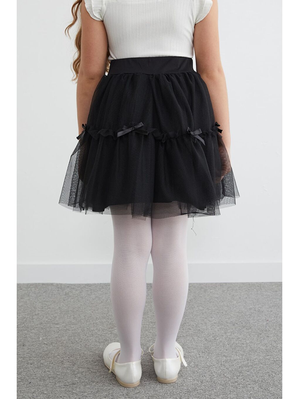 Siyah Beli Lastikli Fiyonklu Kız Çocuk Tül Etek-4