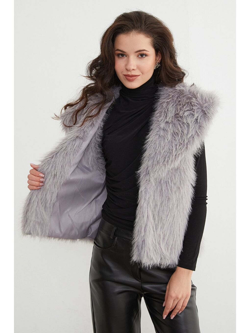 Gri Astarlı Şal Yaka Suni Kürk Yelek-4