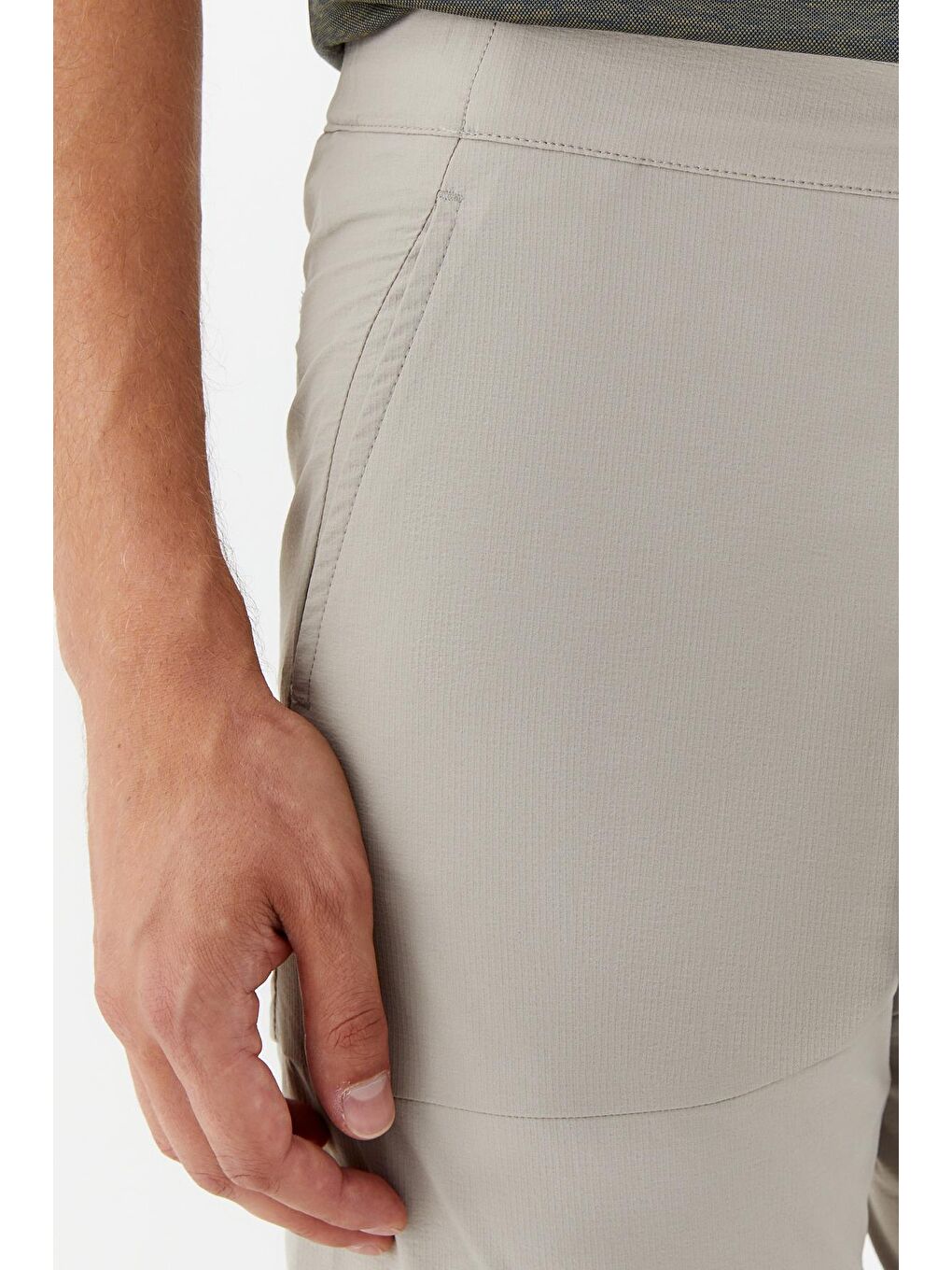 Bej Erkek Taş Rengi Bermuda Şort – Kısa Boy, Yan Cep, Regular Fit-3