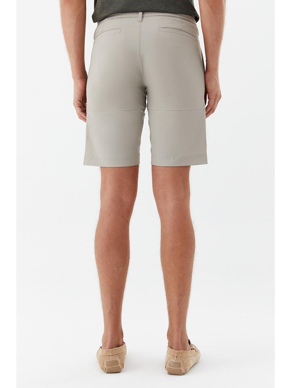 Bej Erkek Taş Rengi Bermuda Şort – Kısa Boy, Yan Cep, Regular Fit-4