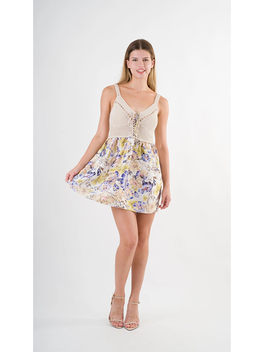 Kadın Mor Önden İp Bağlamalı Ajurlu Model Saten Yüzeyli Mini Elbise HZL24S-YY250