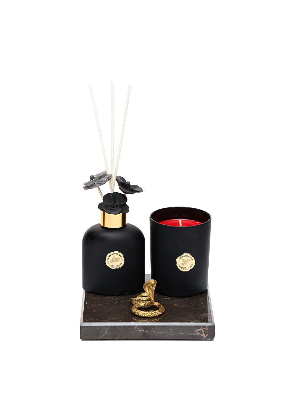 130 ml Siyah Cam Şişe Black Vanilya Oda Kokusu ve Kırmızı Kokulu Vegan Mum Seti-1