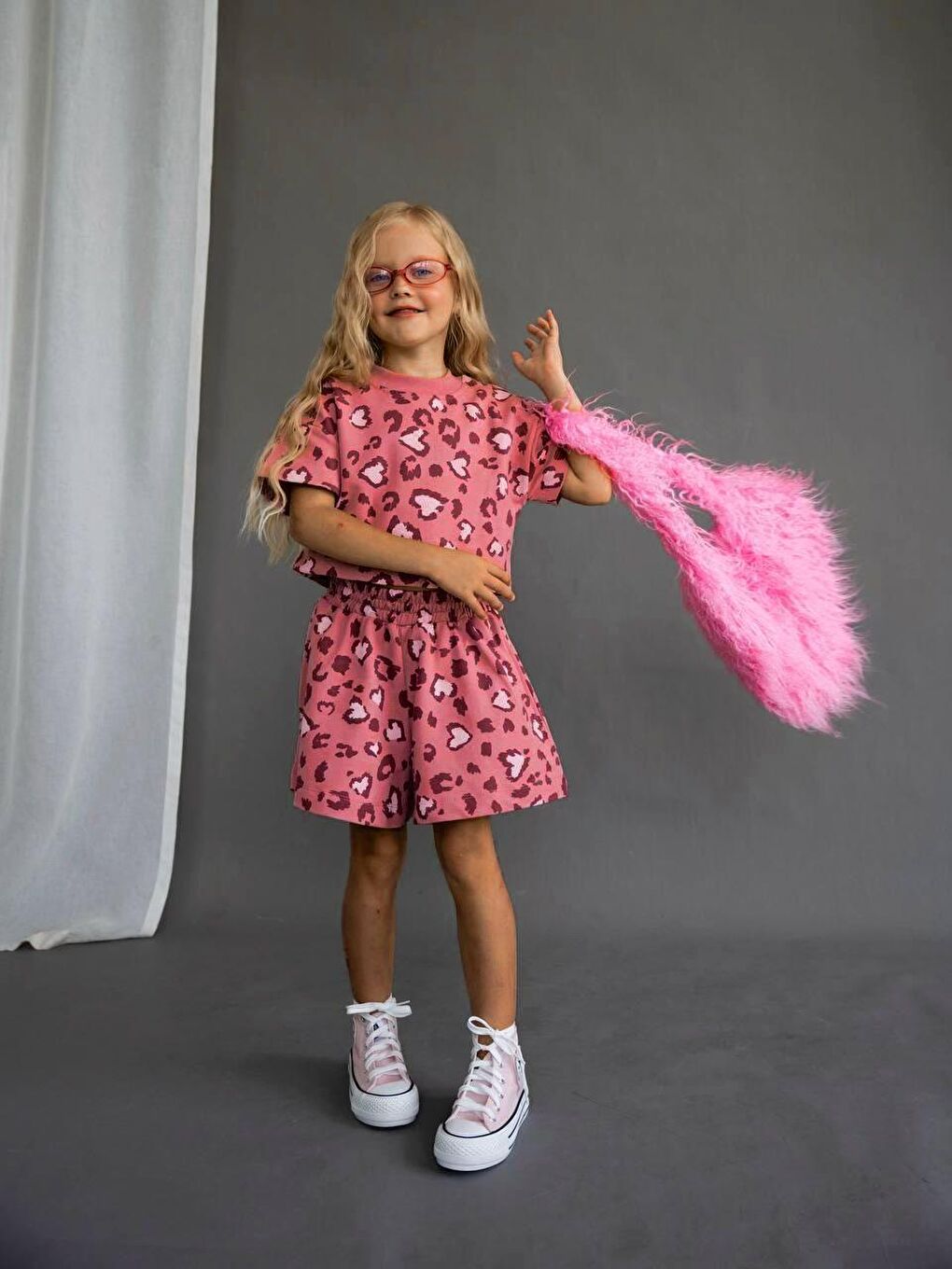 Karışık Kız Çocuk Pamuklu Gül Kurusu Kalp Desenli Leopar Crop T-Shirt Ve Şort Takım-2