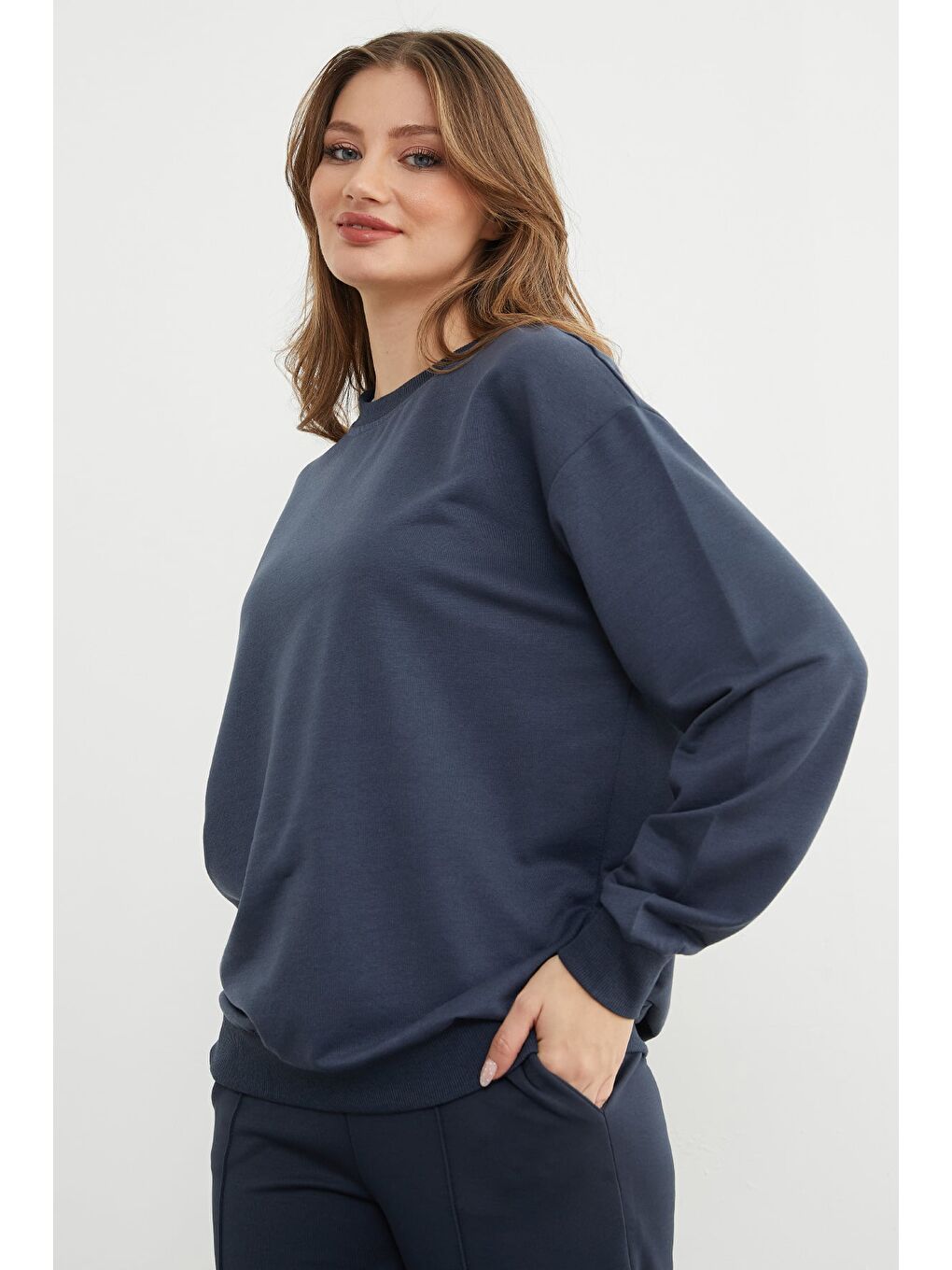 Gri Basic Bisiklet Yaka Sweatshirt-4