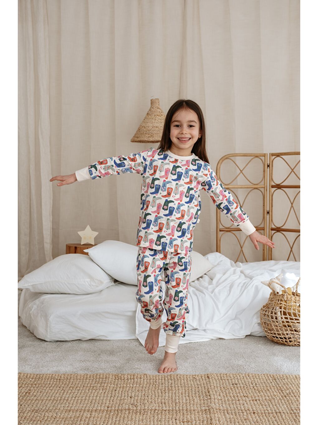 Karışık Kovboy Çizme Baskılı Color Shapes Çocuk Pijama Seti-4