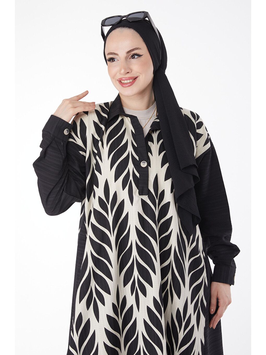 Gömlek Yaka Kadın Siyah Desenli Salaş Elbise - 25045-2