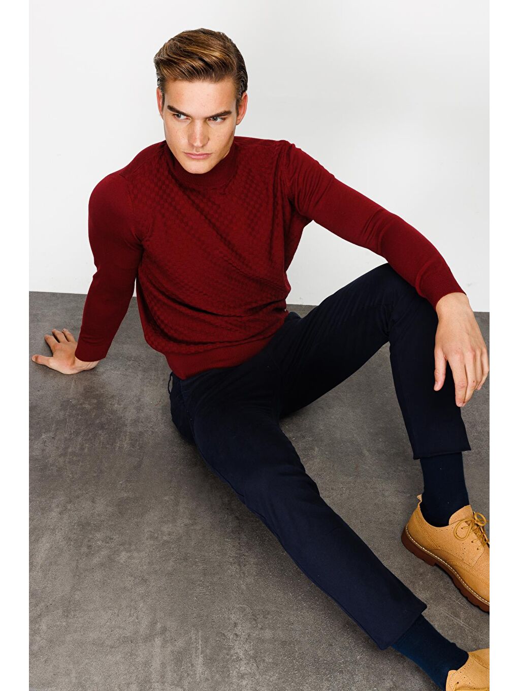 Bordo Dar Kalıp Yarım Balıkçı Düz Uzun Kollu Triko-6