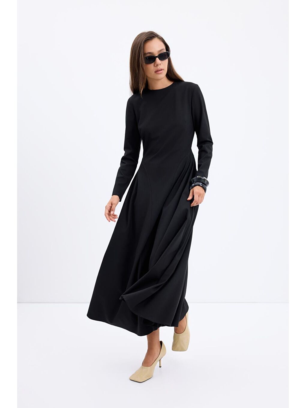 Bisiklet Yaka Parçalı Uzun Elbise Siyah-4
