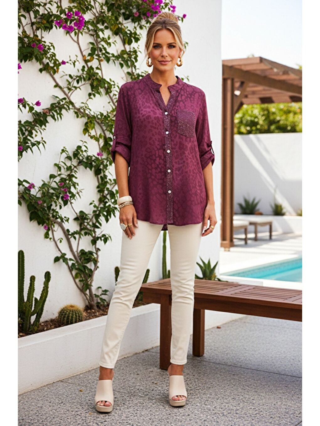 İtalyan Mürdüm Rengi Hakim Yaka 3/4 Kol Leopar Desenli Düğmeli Pullu Cepli Viskon Dokuma 75 65-5