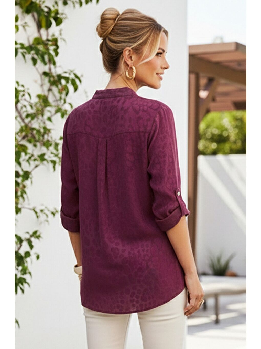 İtalyan Mürdüm Rengi Hakim Yaka 3/4 Kol Leopar Desenli Düğmeli Pullu Cepli Viskon Dokuma 75 65-6