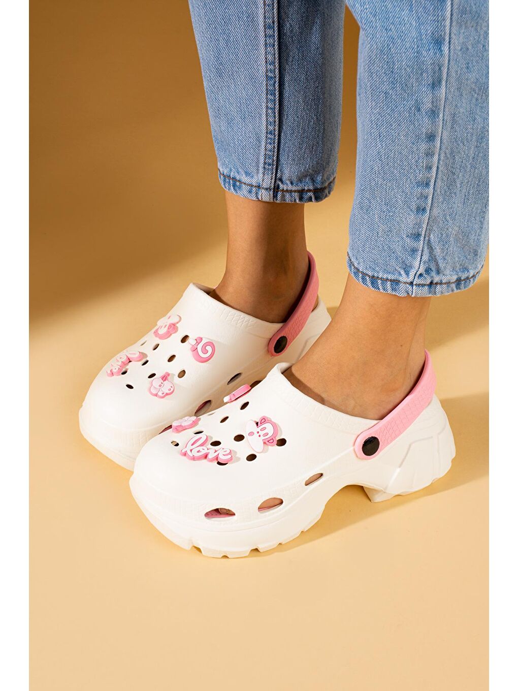 Fuşya Yüksek Taban Love Maskotlu Kadın Eva Sandalet DNZ 500Vanilya