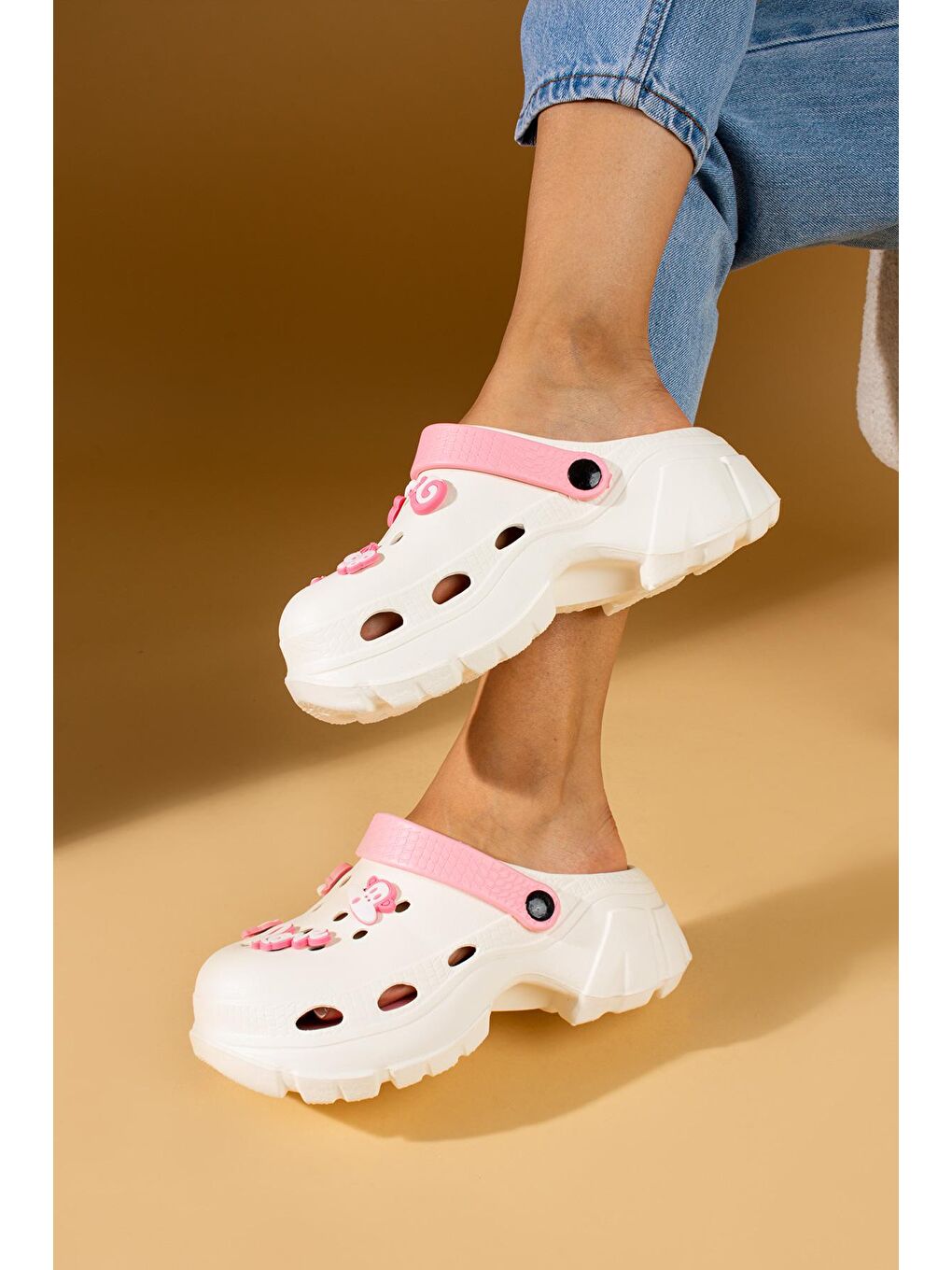 Fuşya Yüksek Taban Love Maskotlu Kadın Eva Sandalet DNZ 500Vanilya-1