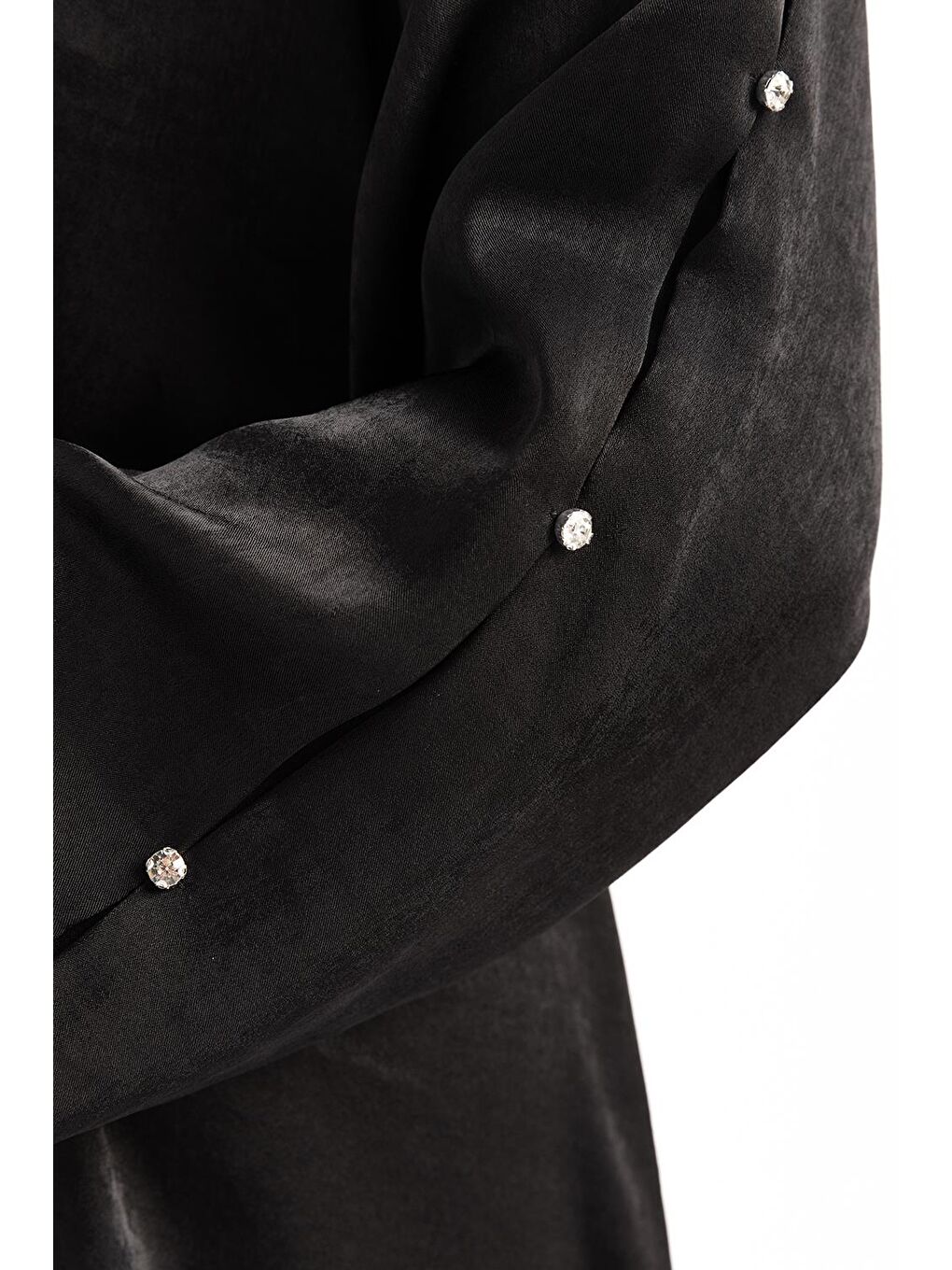 Siyah-Taşlı Saten Elbise-5