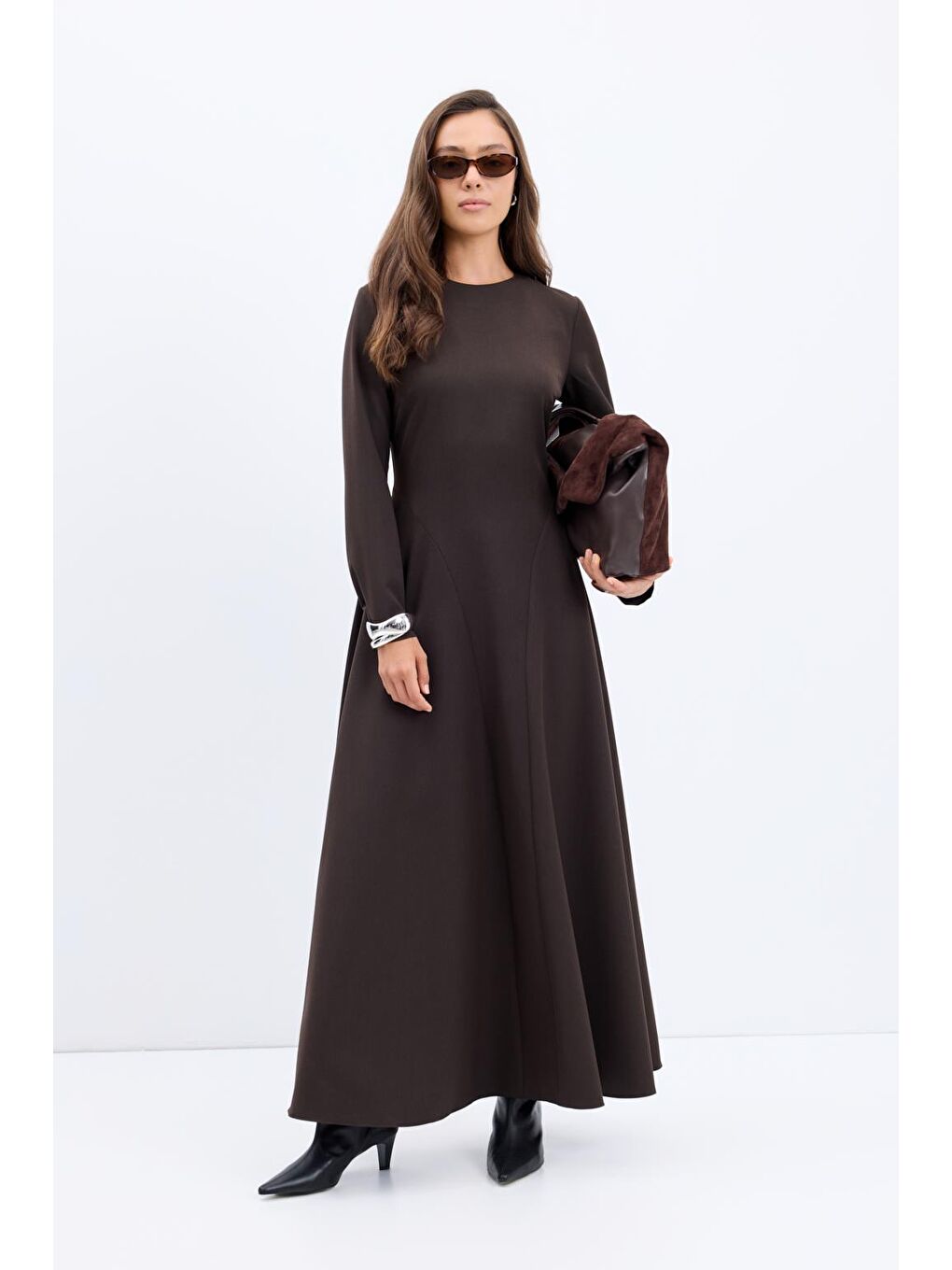 Kahverengi Bisiklet Yaka Parçalı Uzun Elbise Kahve-3