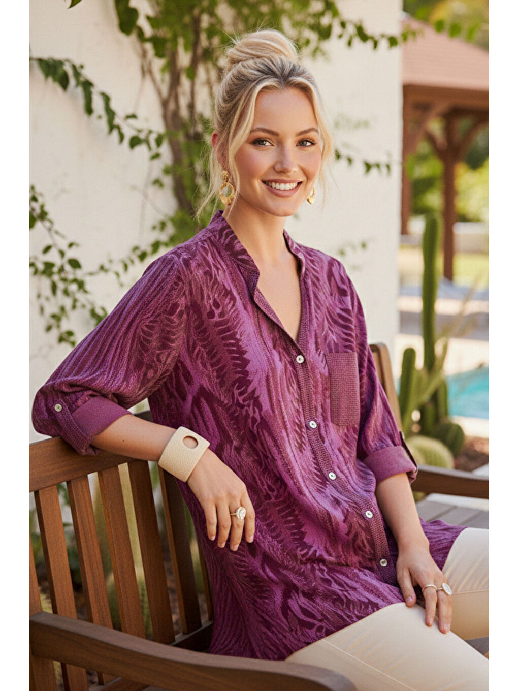 İtalyan Bordo Hakim Yaka Düğmeli 3/4 Kol Desenli Düğmeli Pullu Cepli Viskon Dokuma Bluz 72 65-3