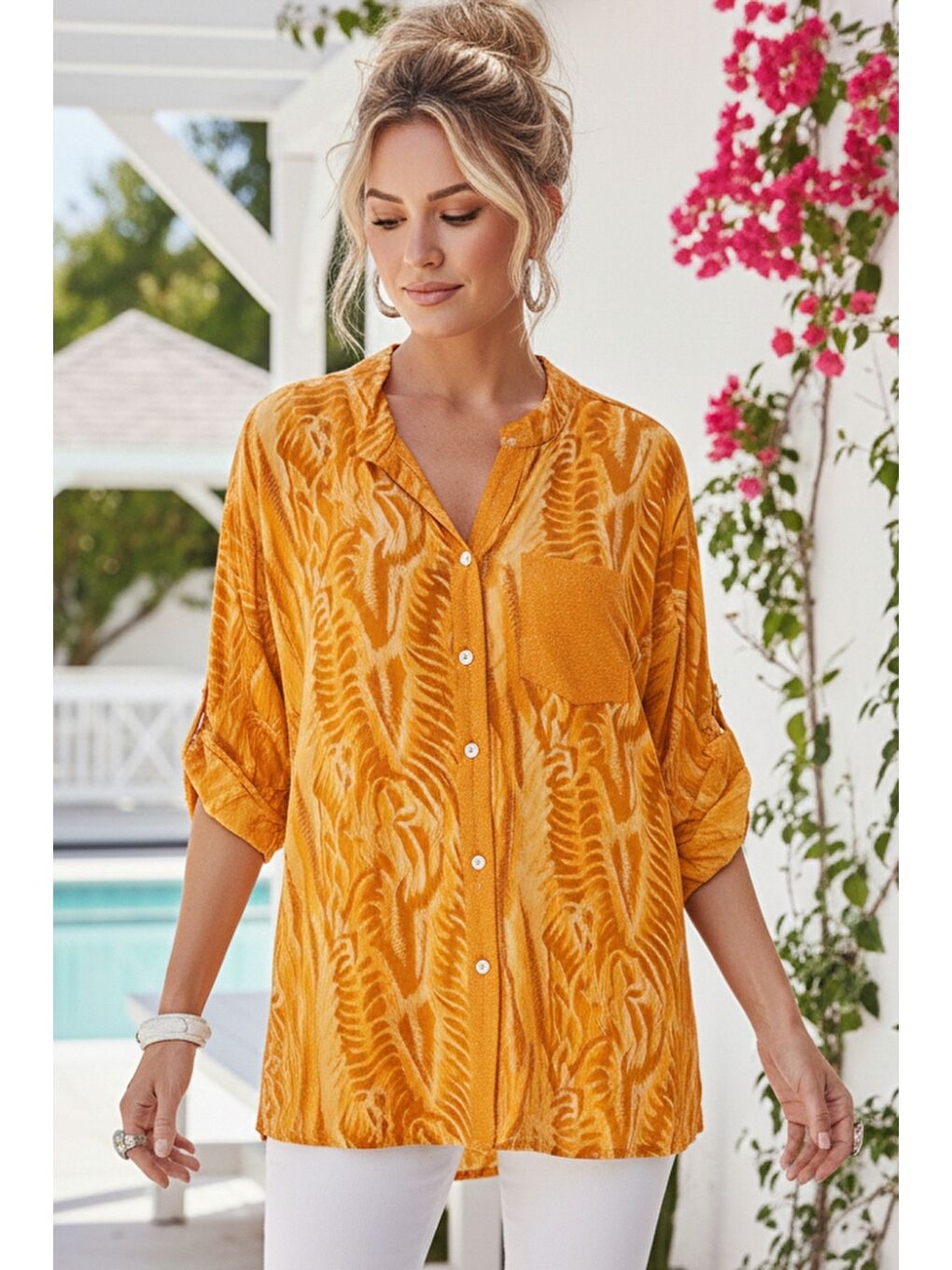 İtalyan Turuncu Hakim Yaka Düğmeli 3/4 Kol Desenli Düğmeli Pullu Cepli Viskon Dokuma Bluz 72 65