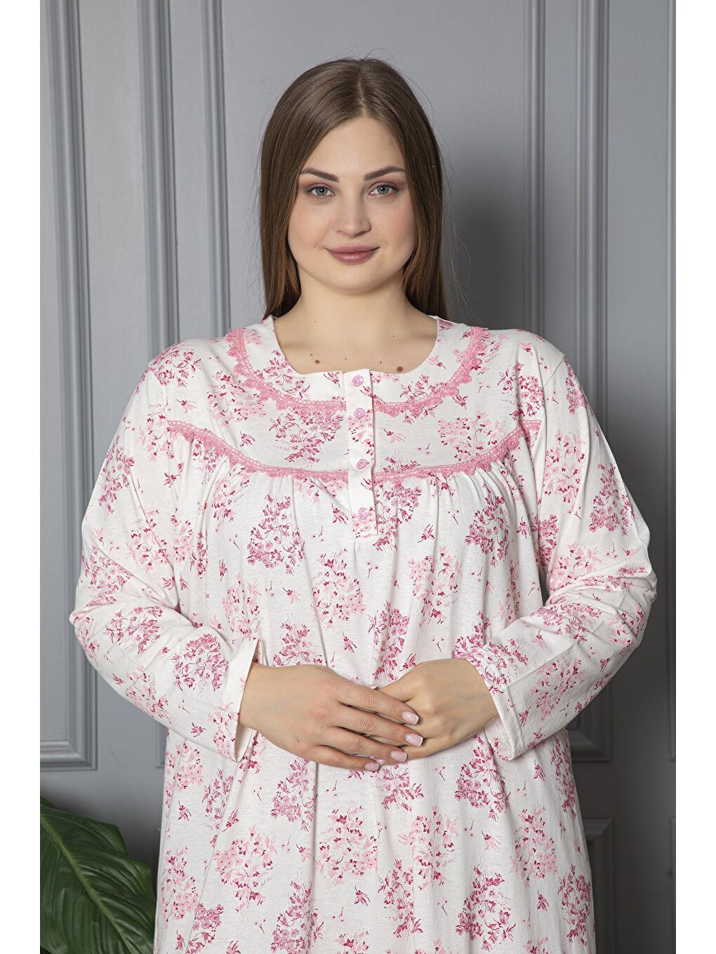 Pembe %100 Pamuklu Mevsimlik Uzun Kol Penye Büyük Beden Anne Gecelik 1503-2