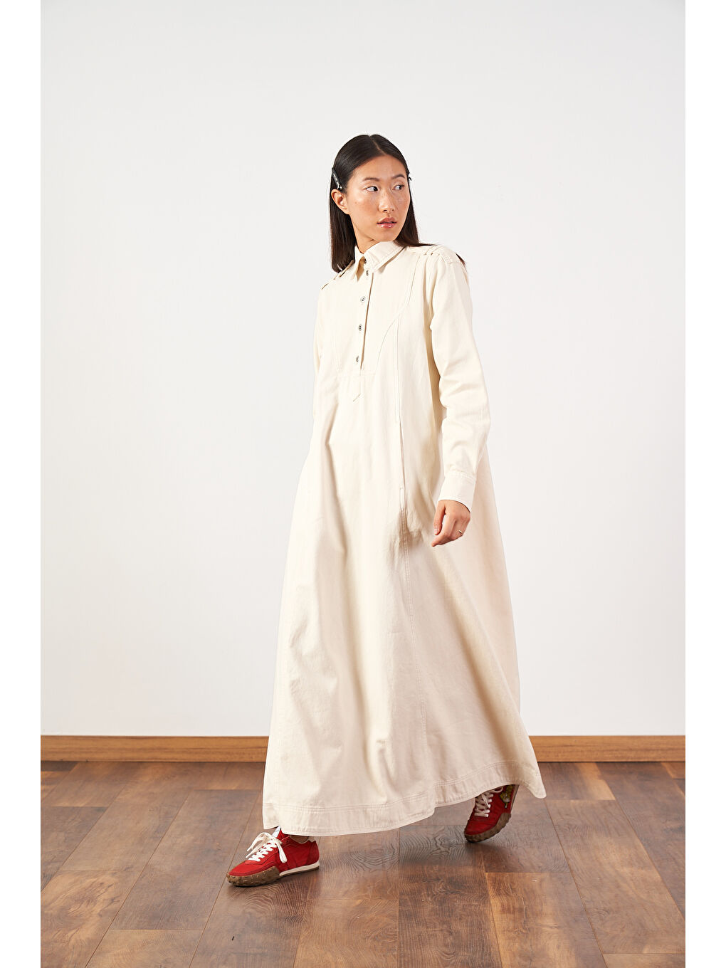 Oversize Kuşaklı Yaka Düğmeli Uzun Denim Elbise Ekru-5