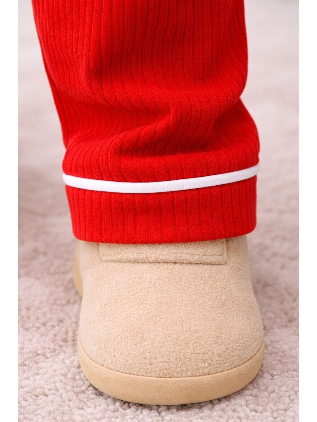 Kırmızı Bebek Düğmeli Pijama Takımı Yumuşak Kumaş Uzun Kollu-6