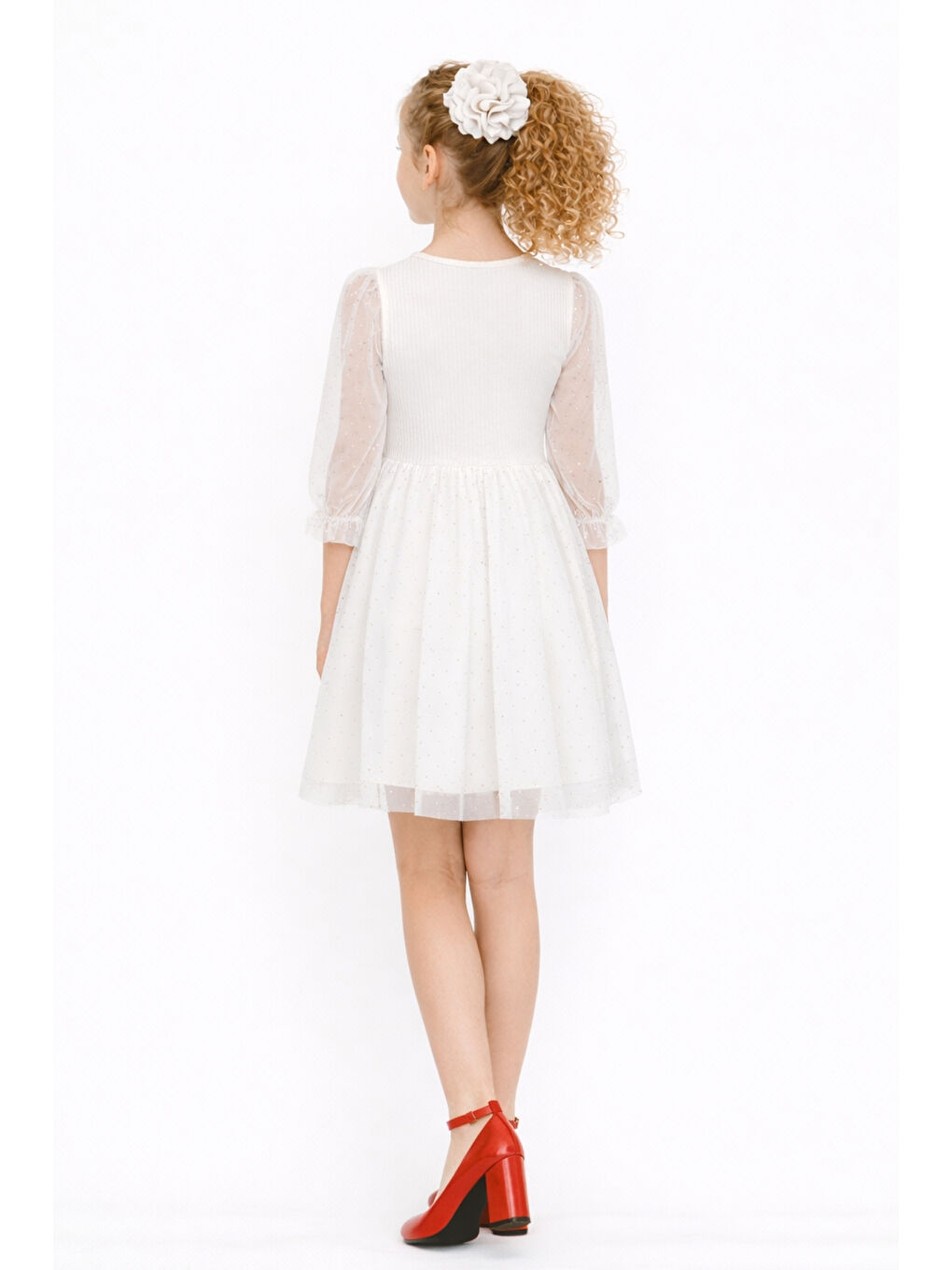 Beyaz Kız Çocuk Tül Detaylı Taş İşlemeli Prenses Model Tokalı Özel Abiye Elbise Ak2602-5