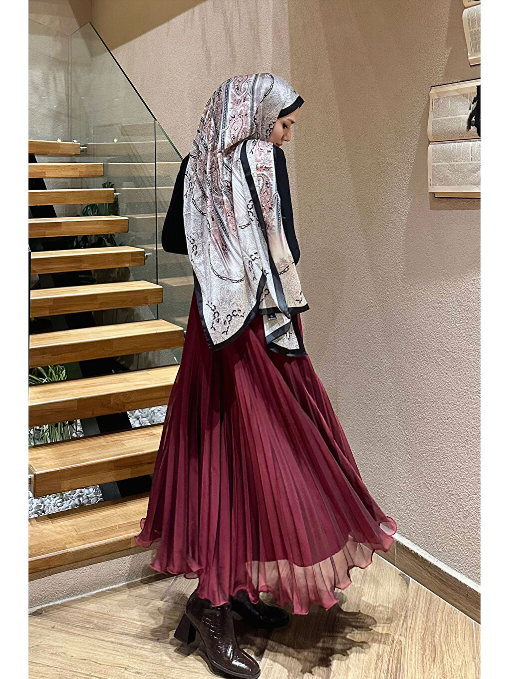 Fermuar Detaylı Pileli Etek Bordo-3