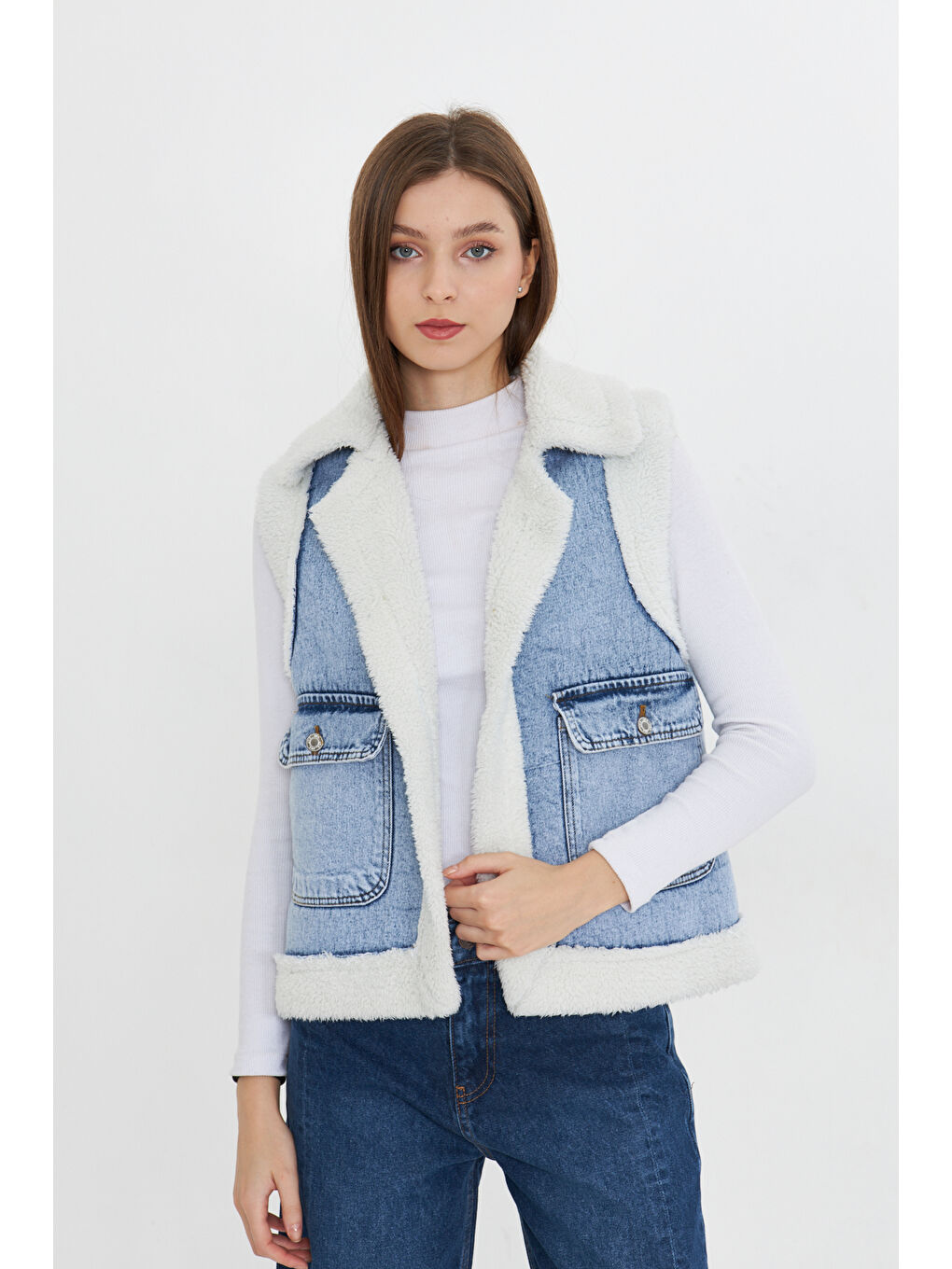 Comstar Beyaz Kadın Çift Cepli Pelüşlü Denim Yelek