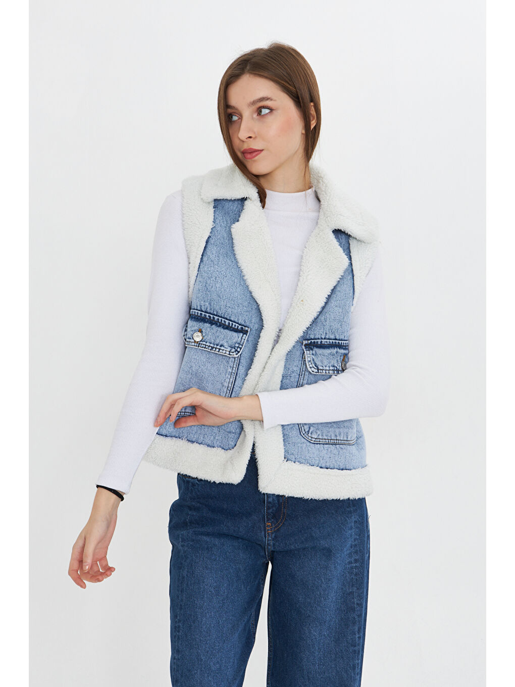 Comstar Beyaz Kadın Çift Cepli Pelüşlü Denim Yelek - 4