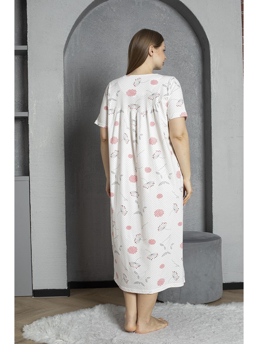 Kırmızı Düğmeli Yaka Kısa Kol %100 Pamuklu Penye Büyük Beden Anne Geceliği 1515-4