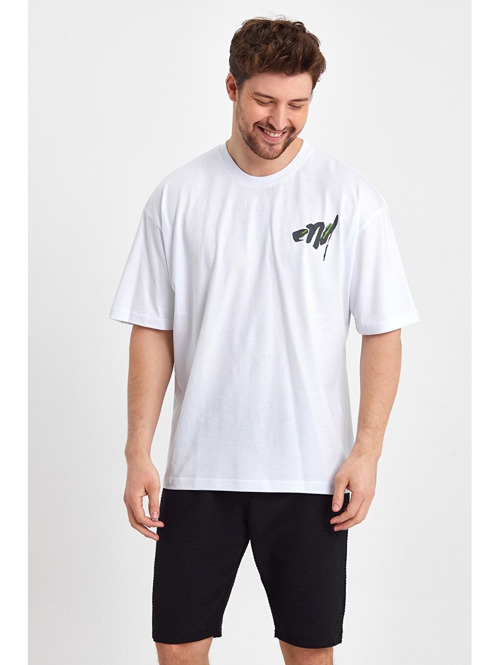 Beyaz Oversize Fit Bisiklet Yaka %100 Pamuk Sırt Baskılı Erkek Tişört RF0409-1