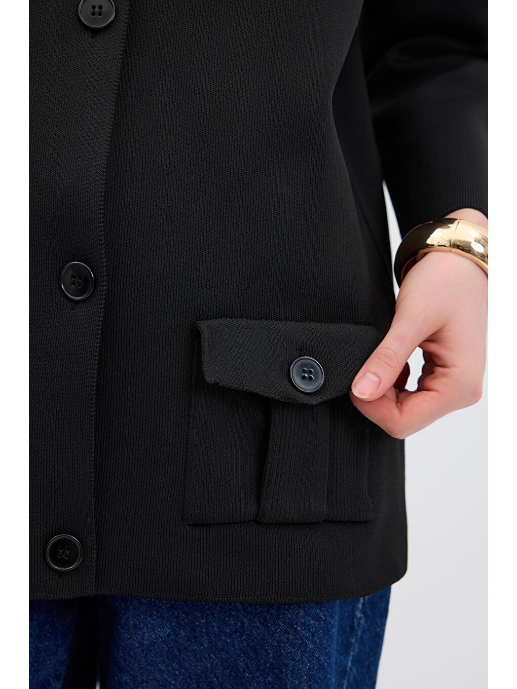 Düz Renk Cepli Triko Hırka Siyah-4