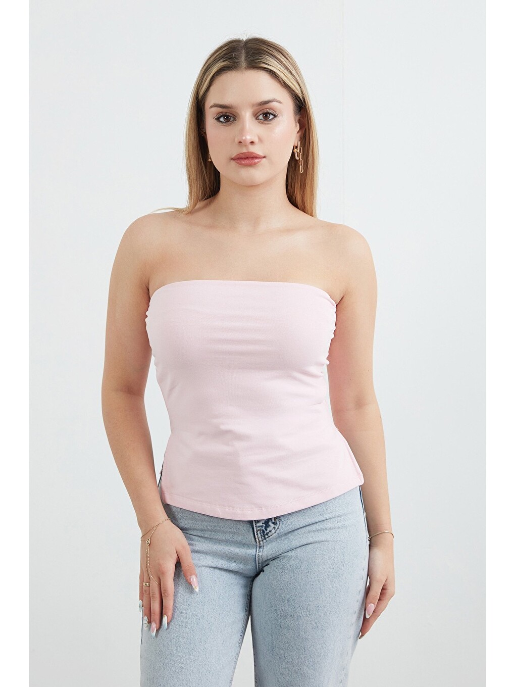 Pembe Basic Yanları Yırtmaçlı Straplez Büstiyer
