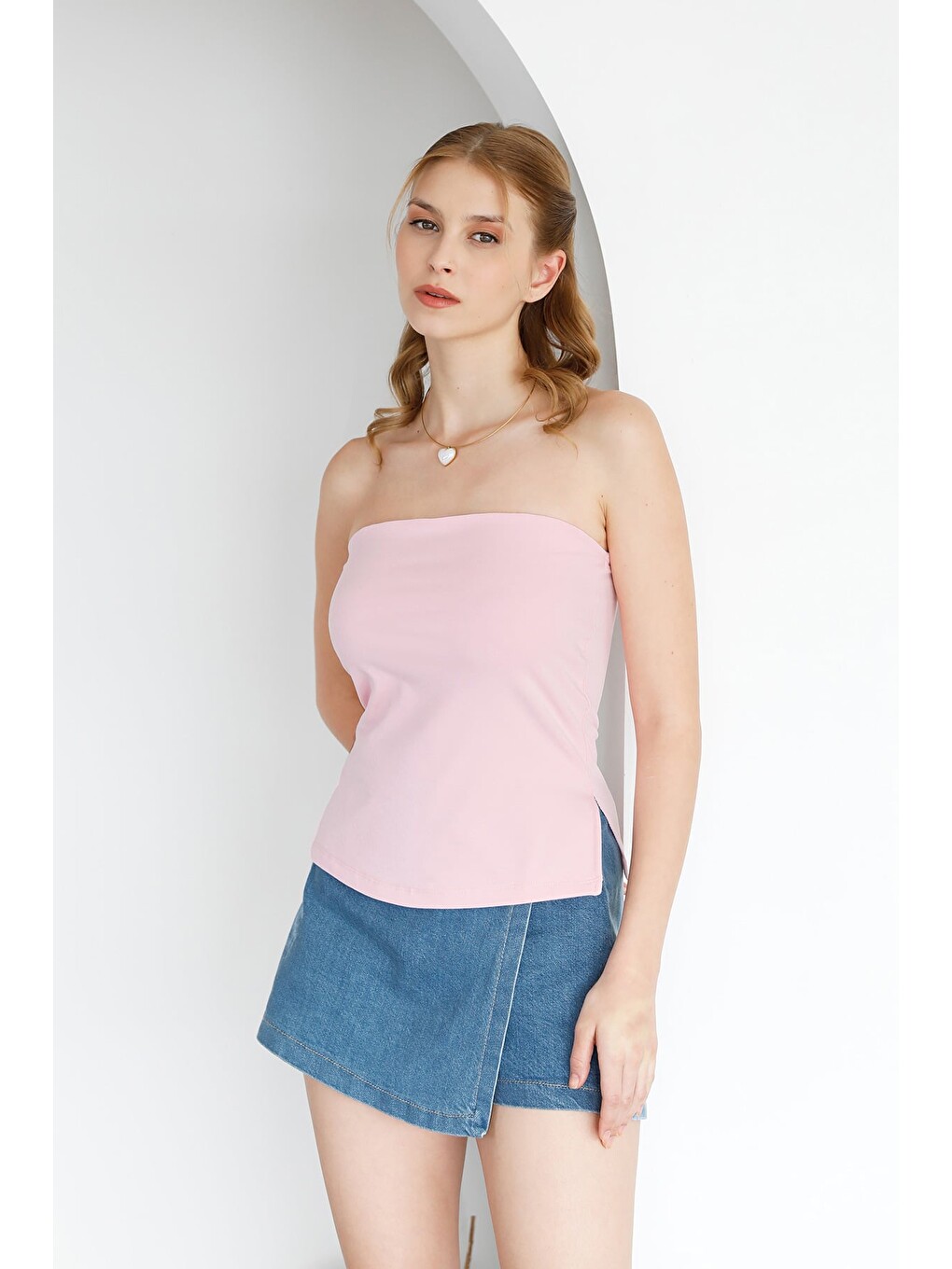 Pembe Basic Yanları Yırtmaçlı Straplez Büstiyer-2