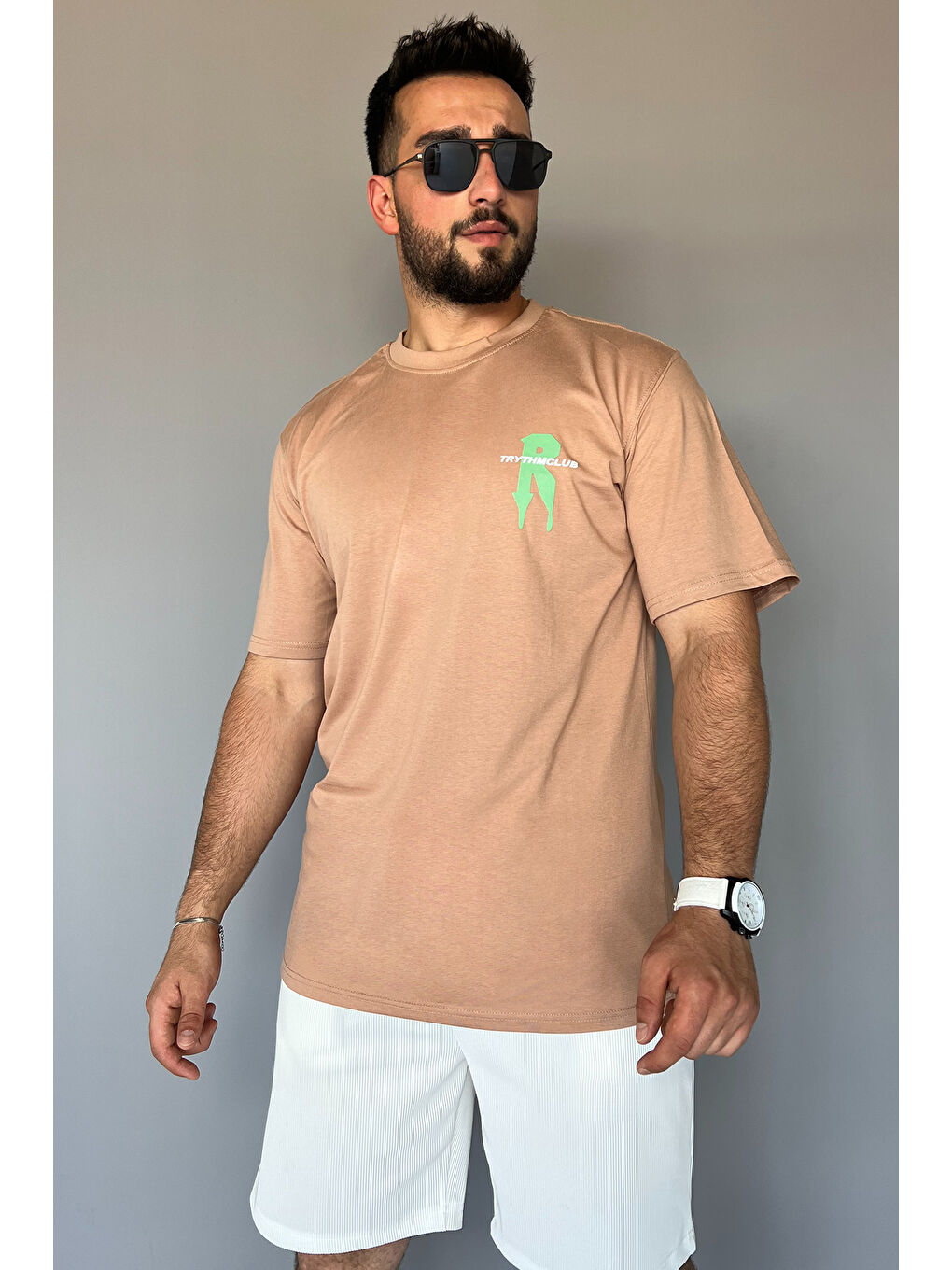 Bej Baskılı Erkek Tişört