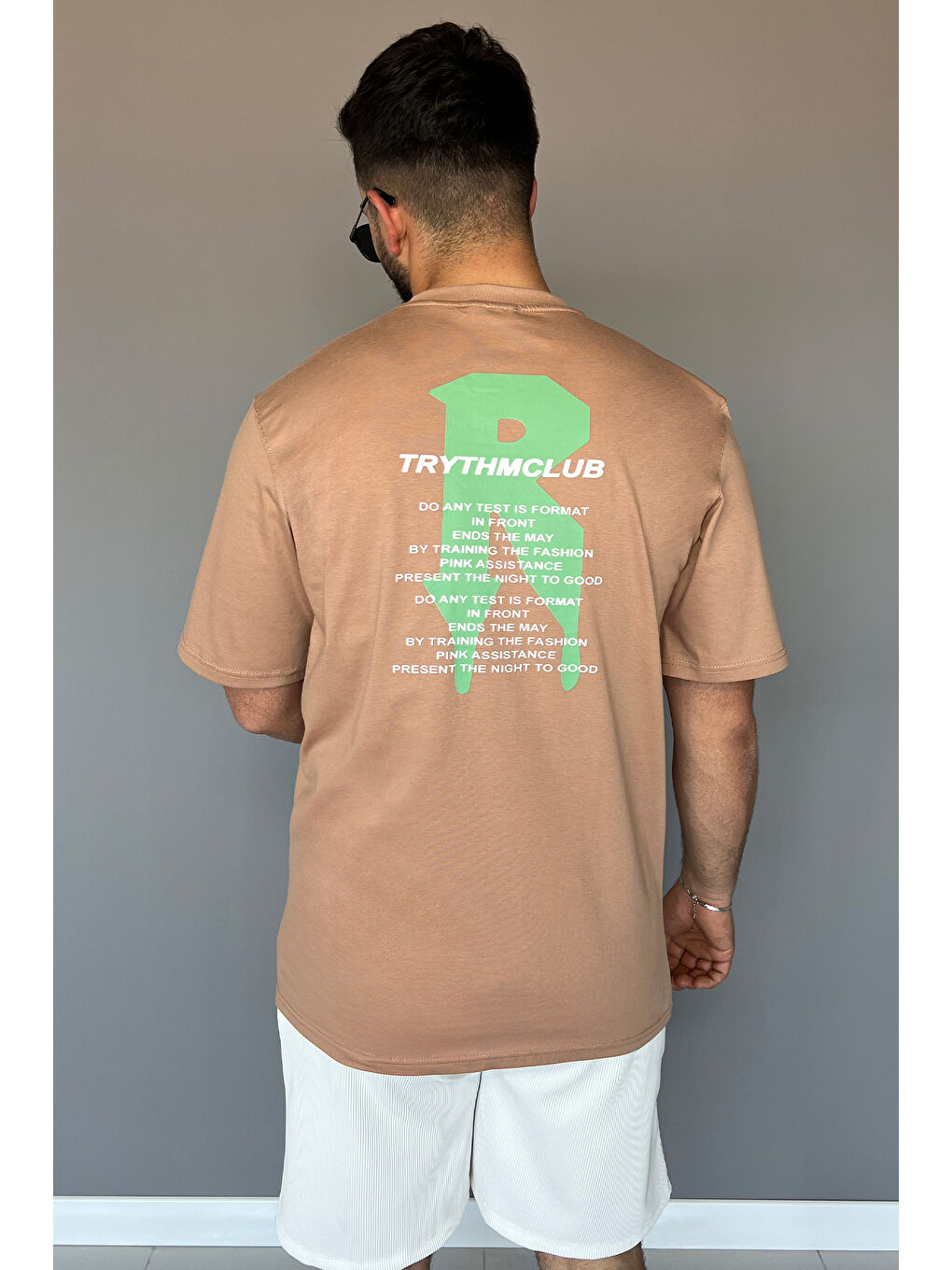 Bej Baskılı Erkek Tişört-1