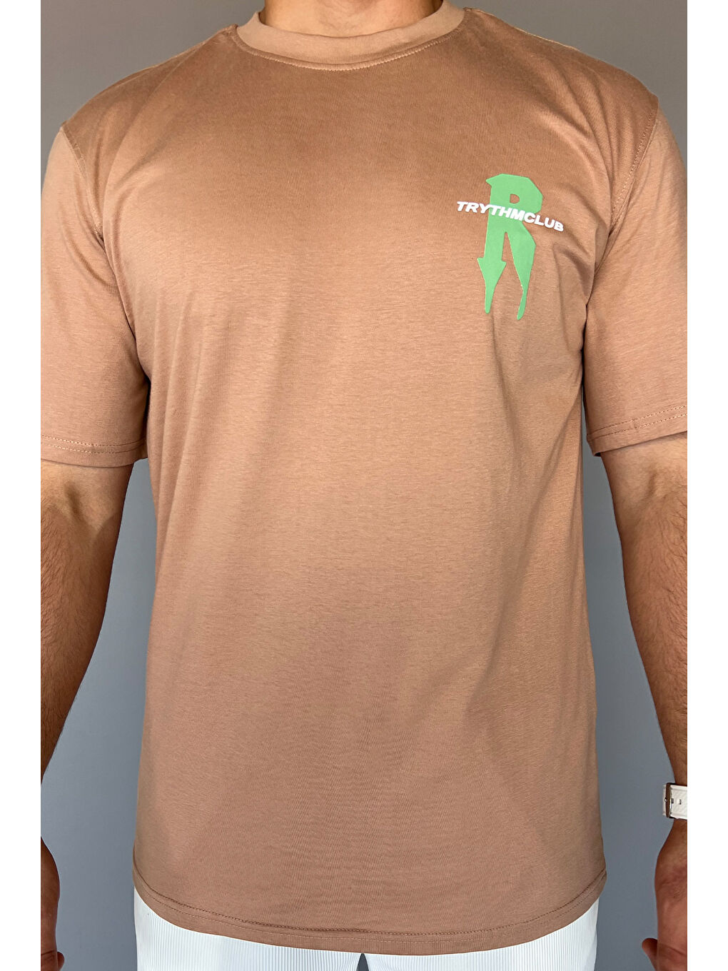 Bej Baskılı Erkek Tişört-2