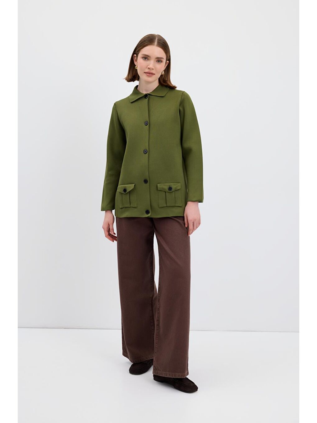 Düz Renk Cepli Triko Hırka Yağ Yeşili-1