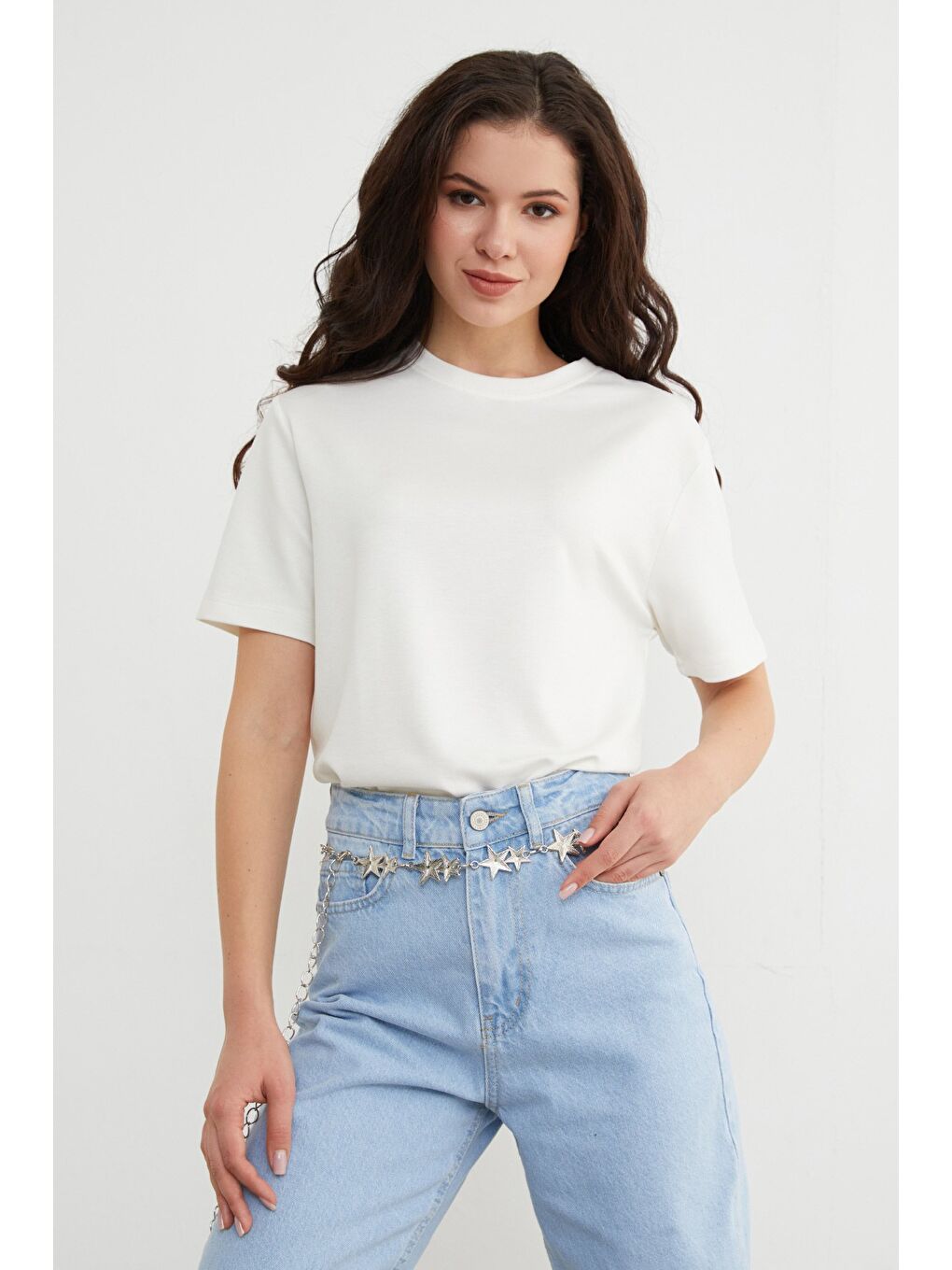 Ekru Basic Bisiklet Yaka Modal Tişört