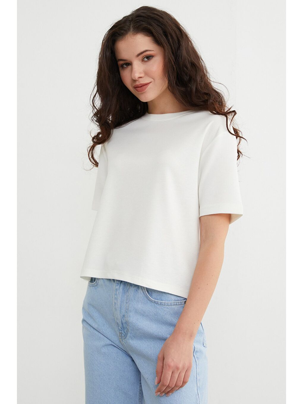 Ekru Basic Bisiklet Yaka Modal Tişört-2