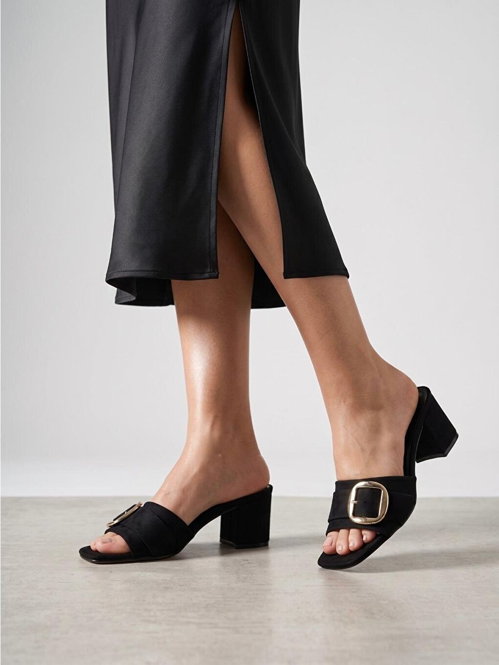 Kadın İgor Siyah Süet Topuklu Terlik-3