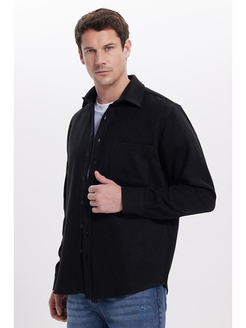 Erkek Regular Fit Klasik Kesim Düz Cepli Koyu Siyah Oduncu Gömlek-5