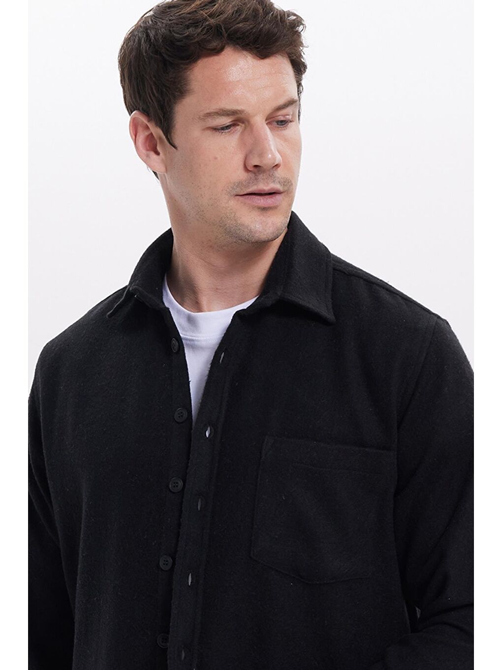 Erkek Regular Fit Klasik Kesim Düz Cepli Koyu Siyah Oduncu Gömlek-6