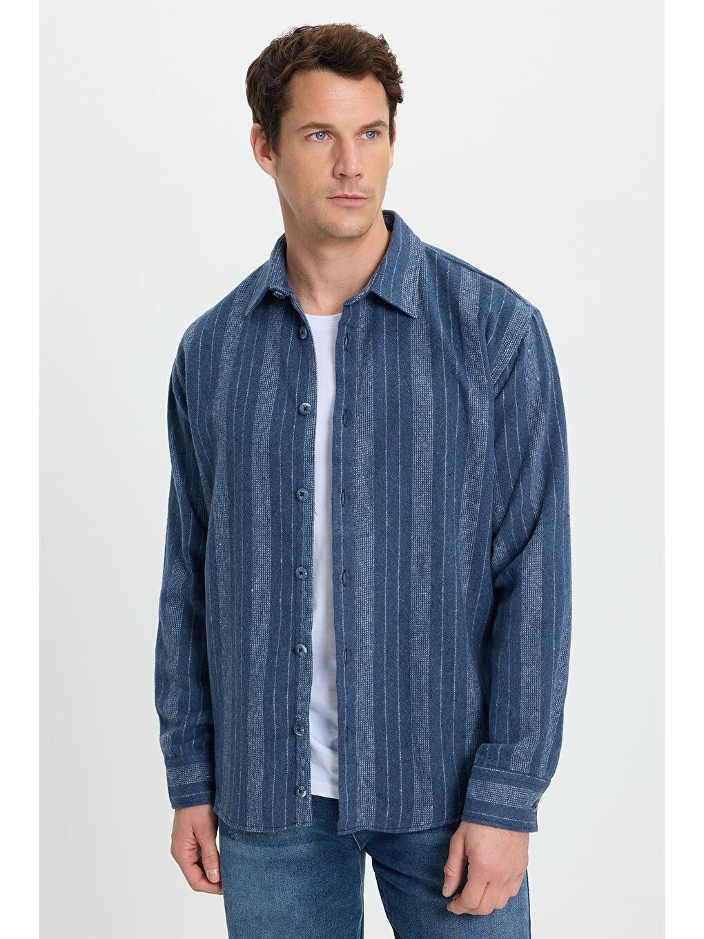Lacivert Erkek Relax Fit Rahat Kesim Spor Yaka Çizgili Oduncu Gömlek-4