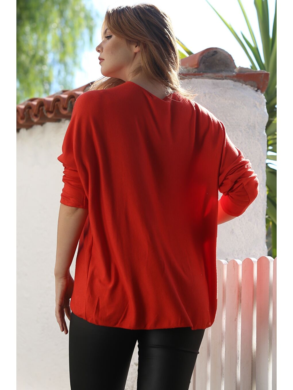 Kırmızı İtalyan Narçiçeği Havuz Yaka Uzun Kol Yıldız Aplikeli Casual Yumoş Triko Bluz 72 65-5