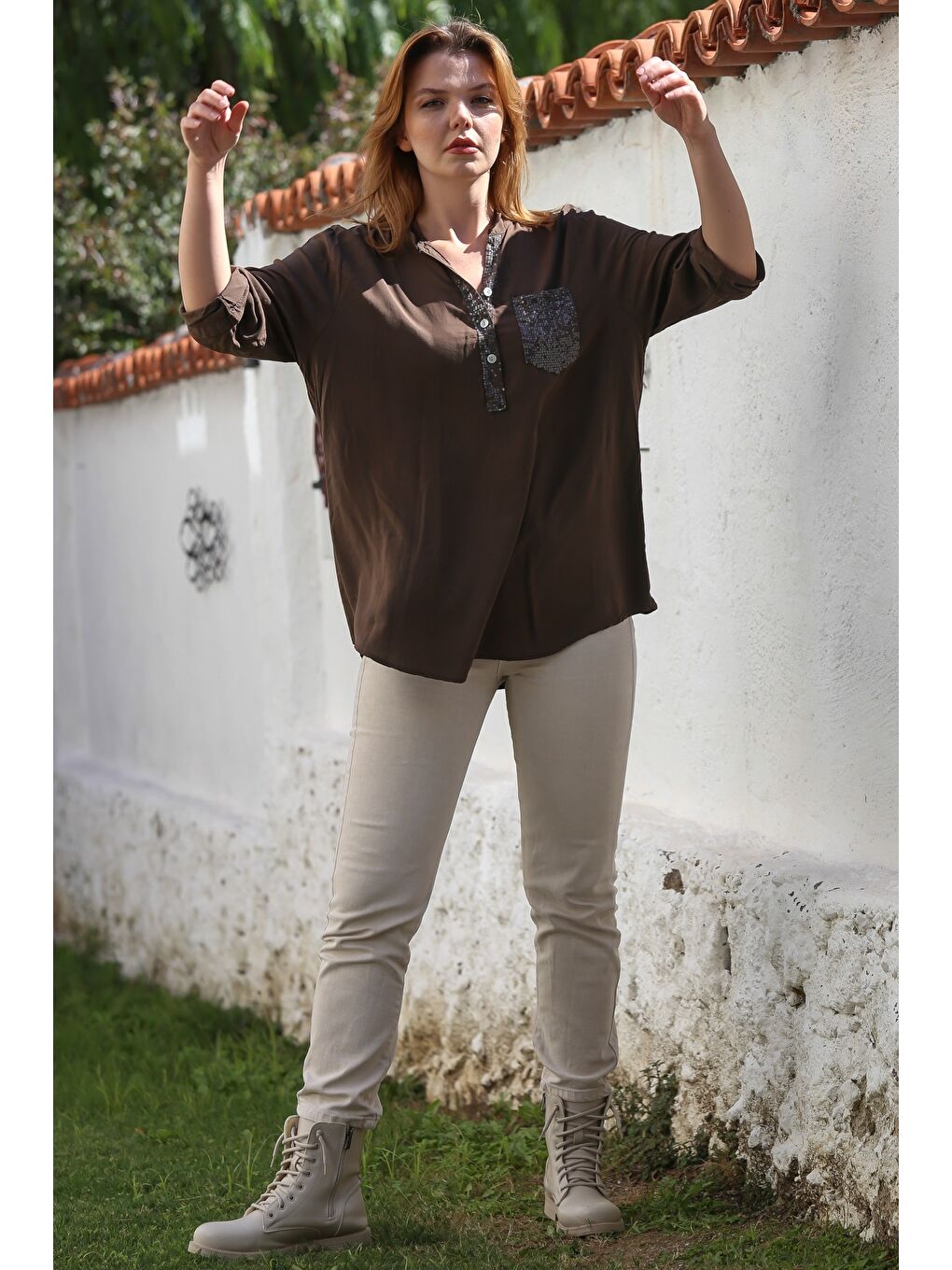 İtalyan Kahverengi Hakim Yaka Düğmeli Uzun Kollu Pullu Cepli Casual Dokuma Bluz 72 65-3