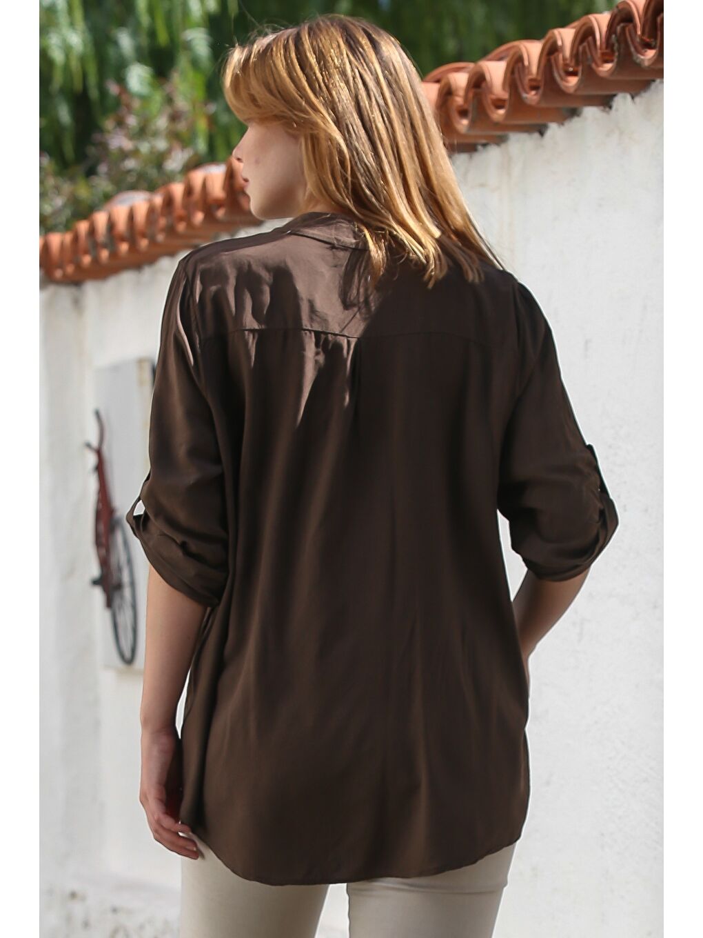 İtalyan Kahverengi Hakim Yaka Düğmeli Uzun Kollu Pullu Cepli Casual Dokuma Bluz 72 65-6