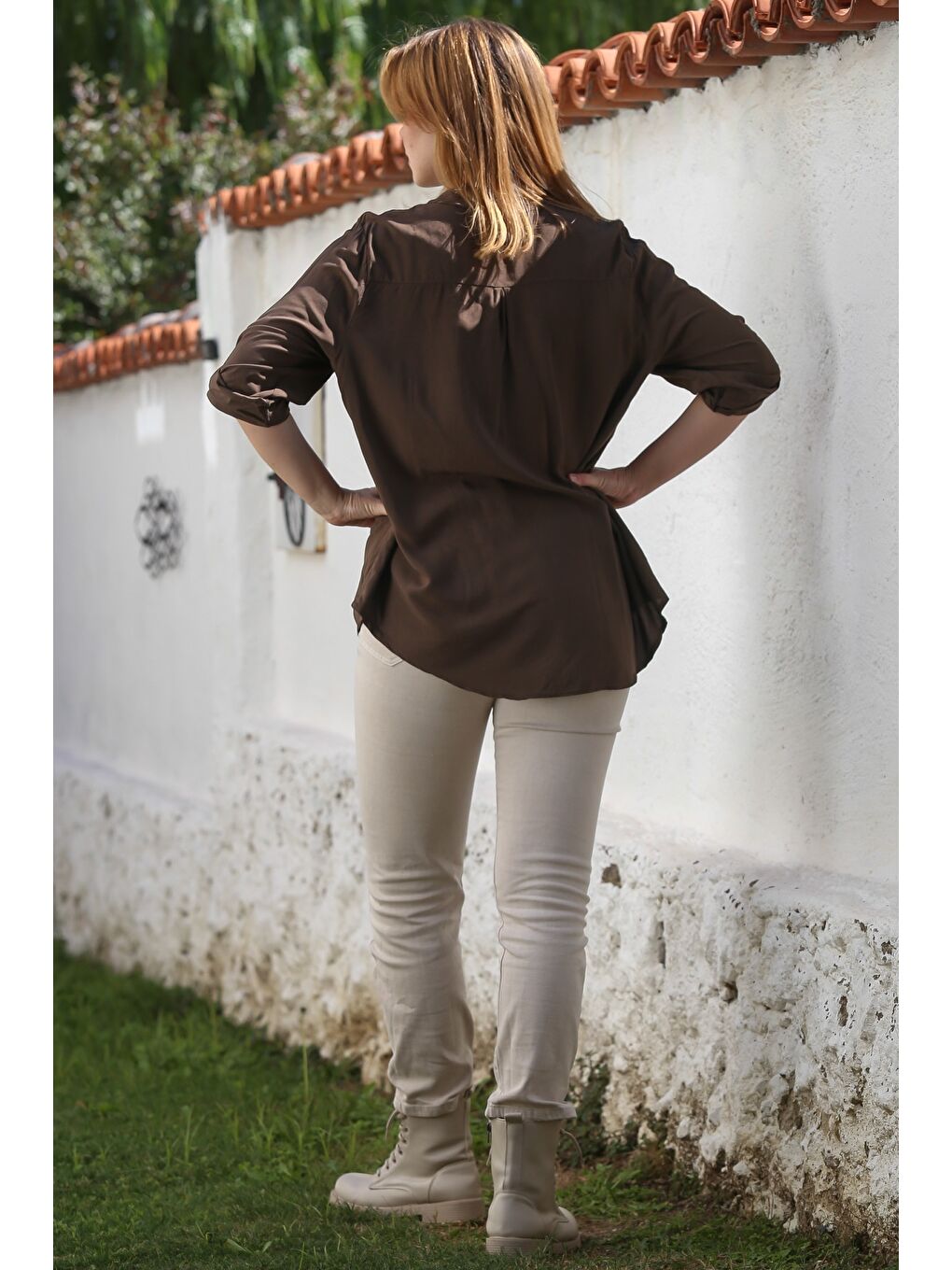 İtalyan Kahverengi Hakim Yaka Düğmeli Uzun Kollu Pullu Cepli Casual Dokuma Bluz 72 65-7