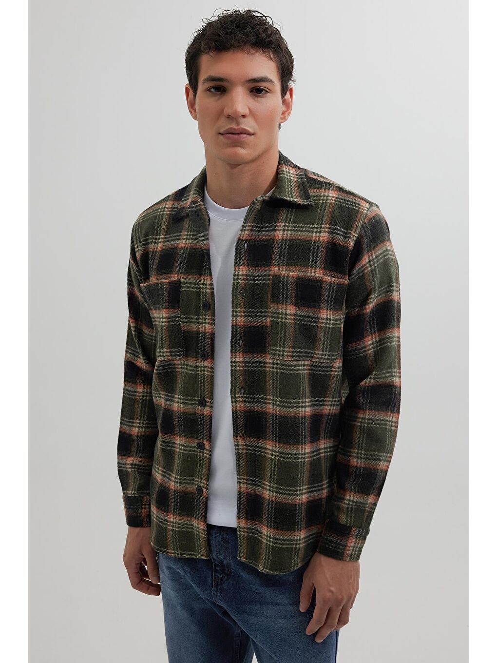 Karışık Erkek Regular Fit Normal Kesim Çift Cepli Kışlık Oduncu Kareli Gömlek-3